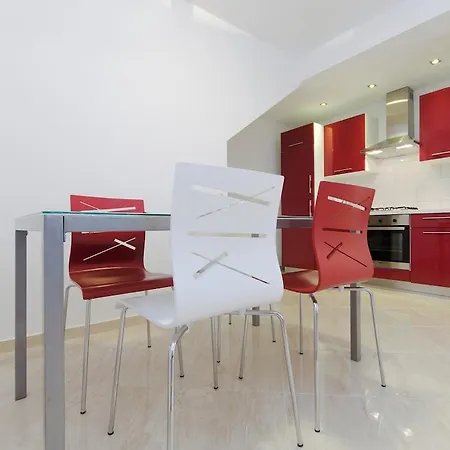 Apartment Nada Makarska