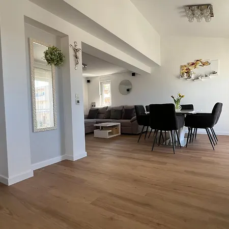 Apartment Nada Makarska