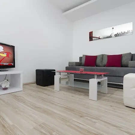 Apartment Nada *