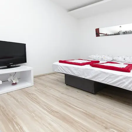 Apartment Nada Makarska